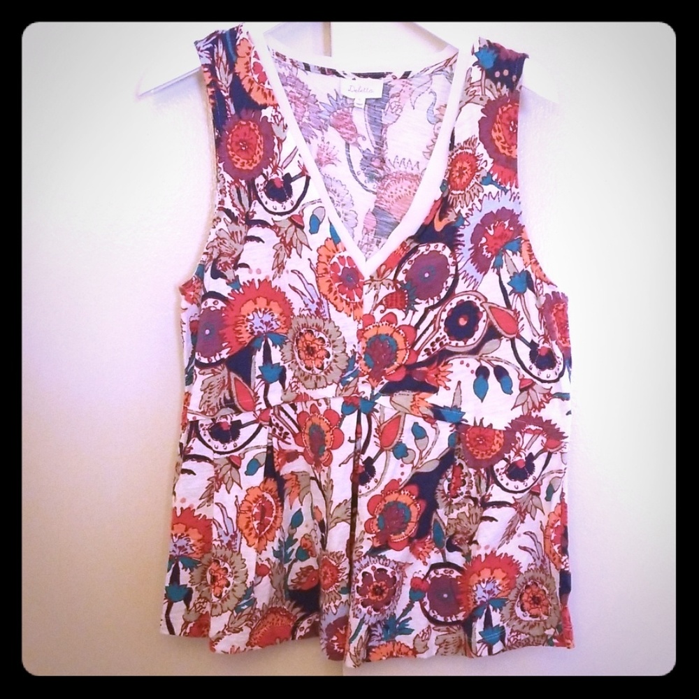 Deletta Sleeveless Top